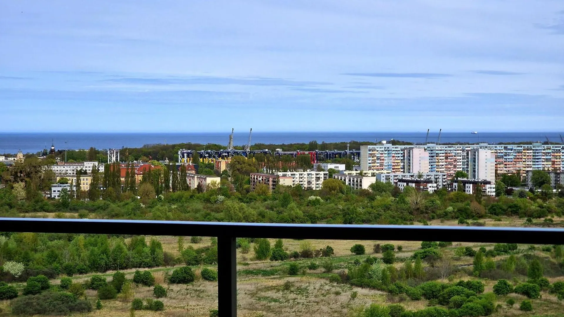 Baltic Panorama Sun Deck & Trening Rooftop 格但斯克 波兰